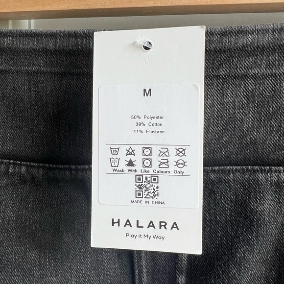 Halara 2 magic high waisted denim skirts NWT - Picture 9 of 10